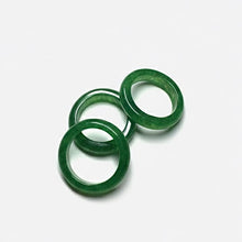 Load image into Gallery viewer, Mandalay Green Jade Ring

